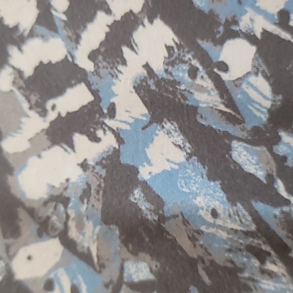 Aerie Chill Play Move Camouflage Blue Grey and White High Rise Mesh Leggings, M - Picture 3 of 8